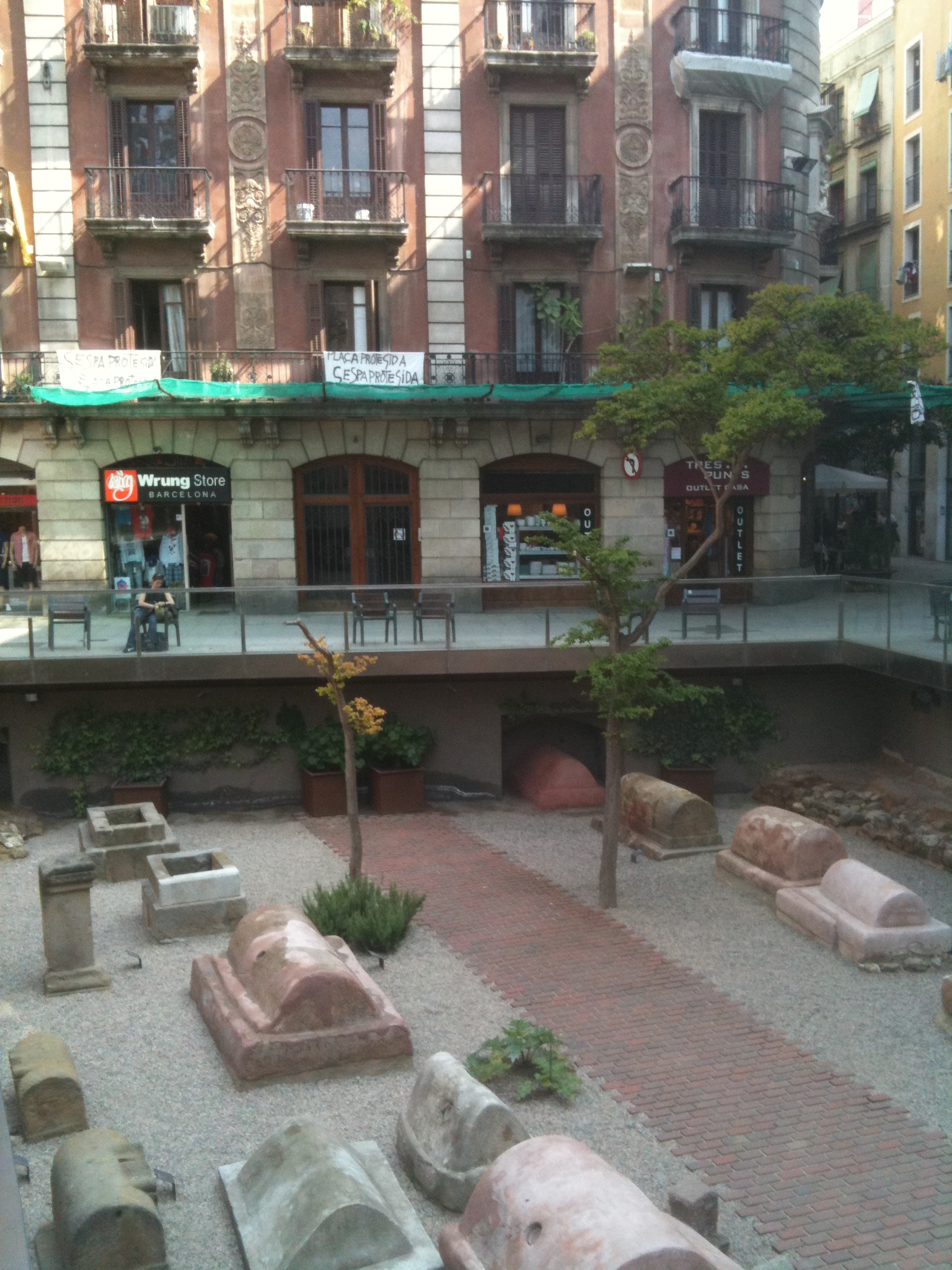 Roman Tombs in the heart of Barcelona