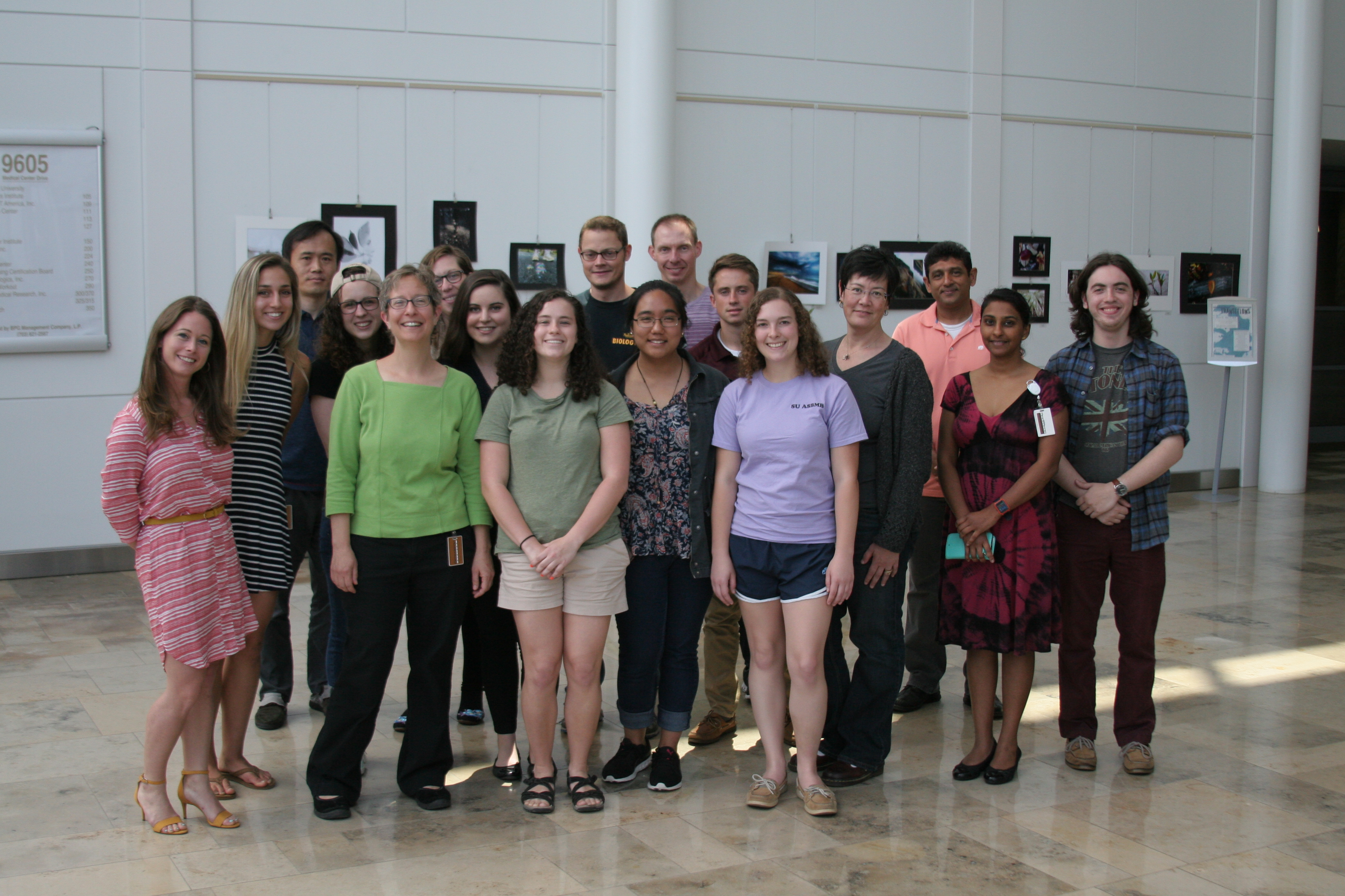 Salisbury University students and faculty, and J. Craig Venter Institute staff gather at the end of the day's activities at JCVI’s Rockville location.